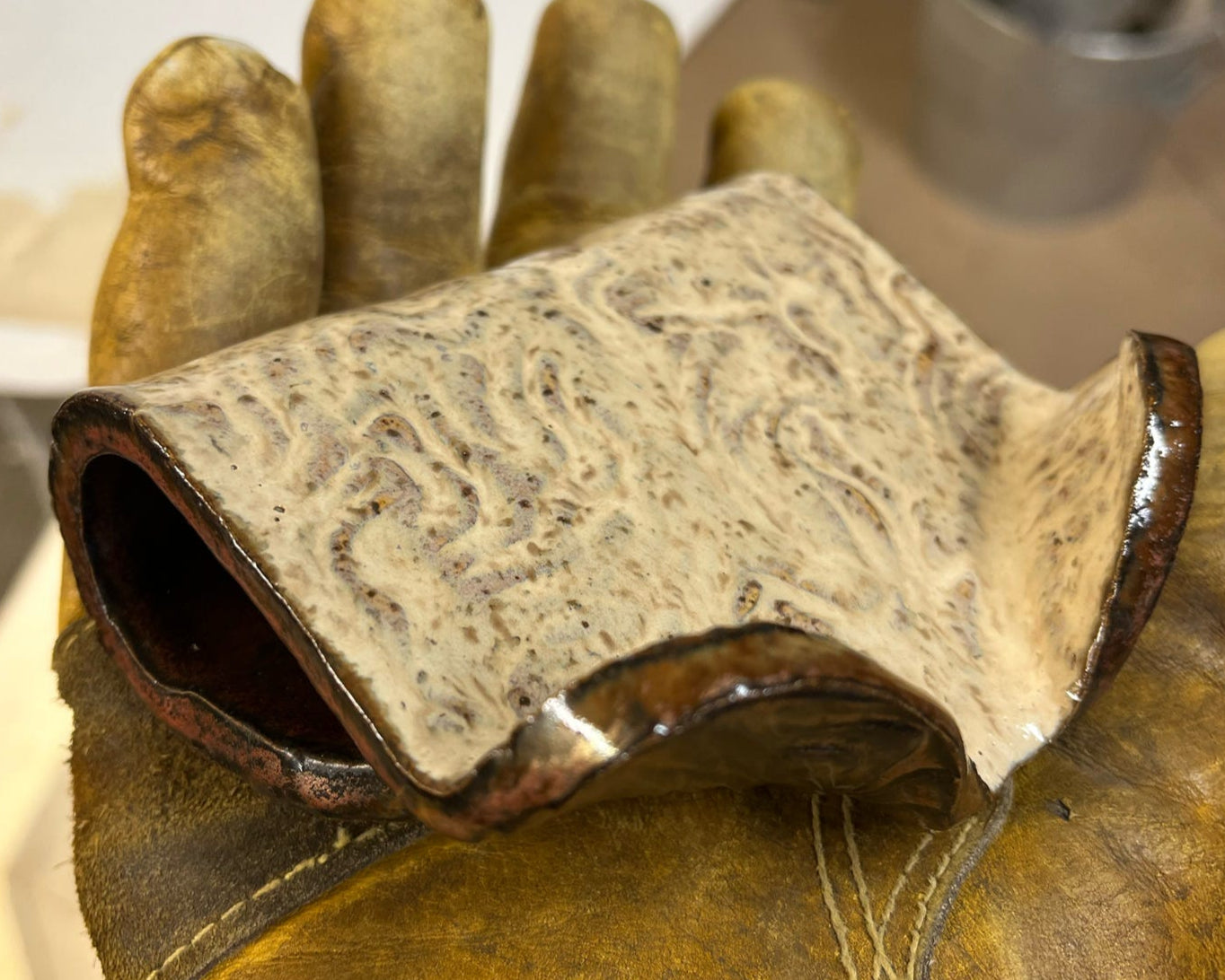 Self-Draining Soap Dish